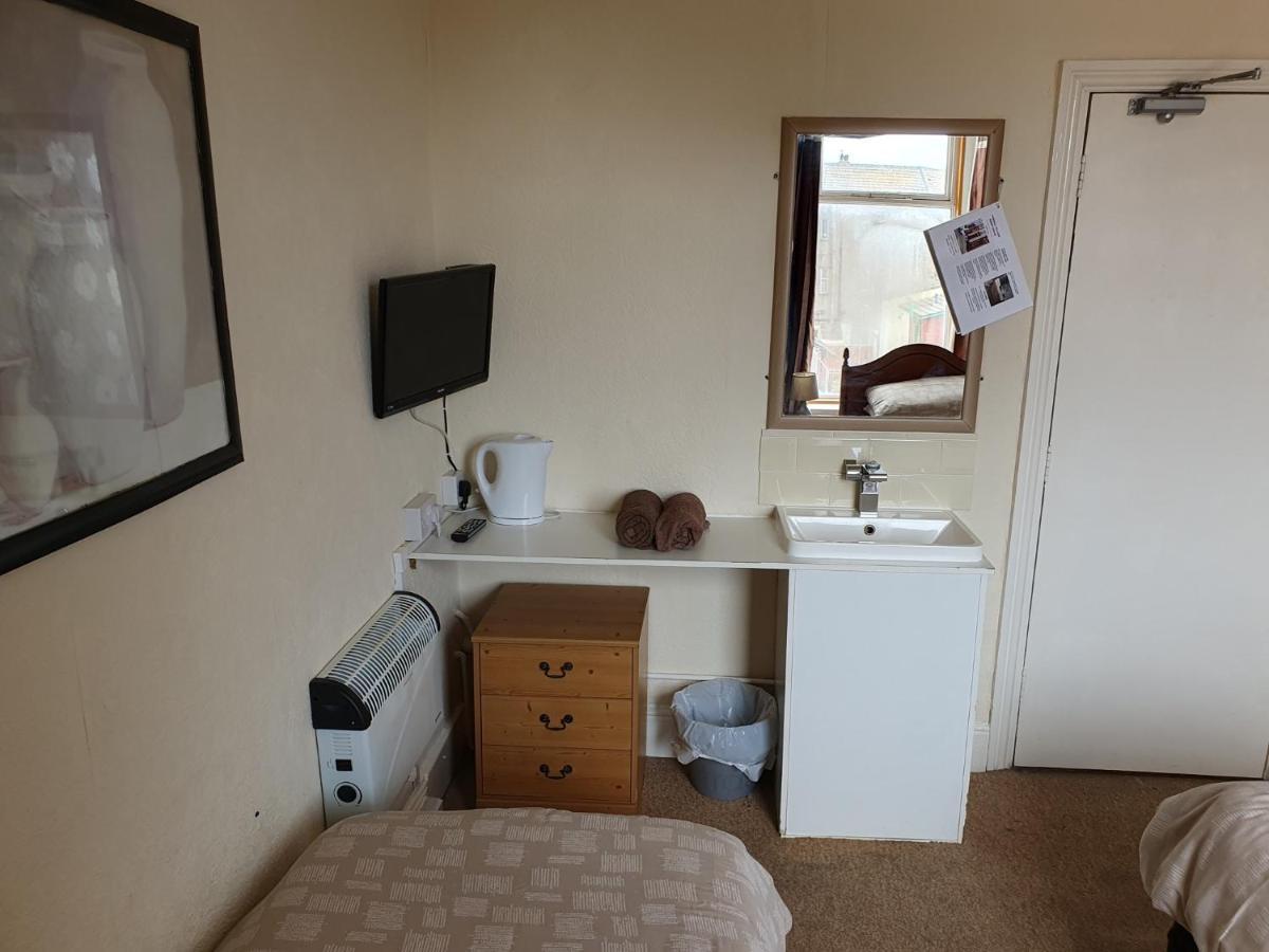 Foxhall Village Guest House Blackpool Exterior foto